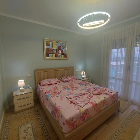 Bral Apartment 6 Durrës Esterno foto