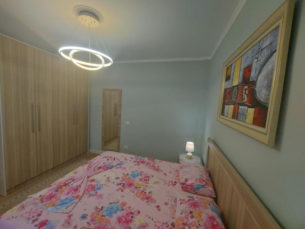 Bral Apartment 6 Durrës Esterno foto
