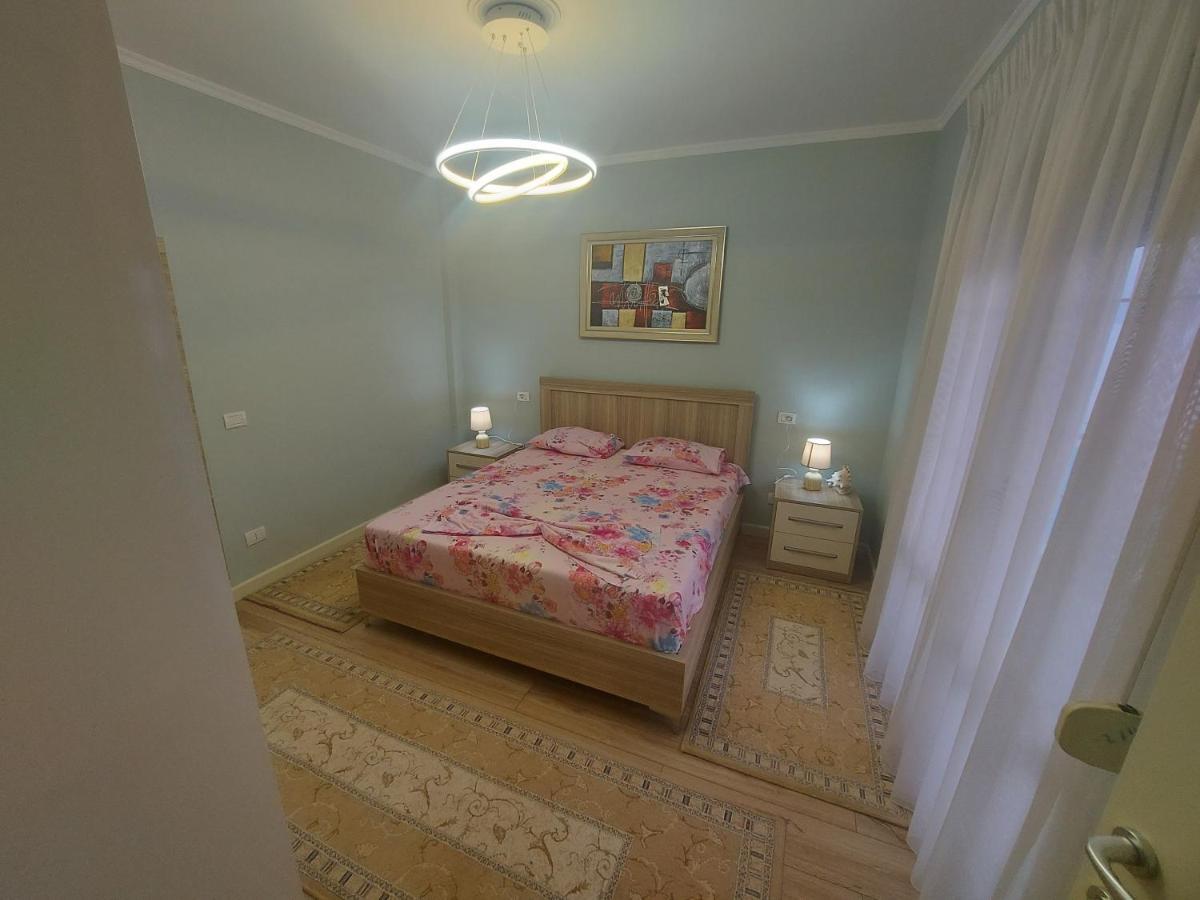 Bral Apartment 6 Durrës Esterno foto