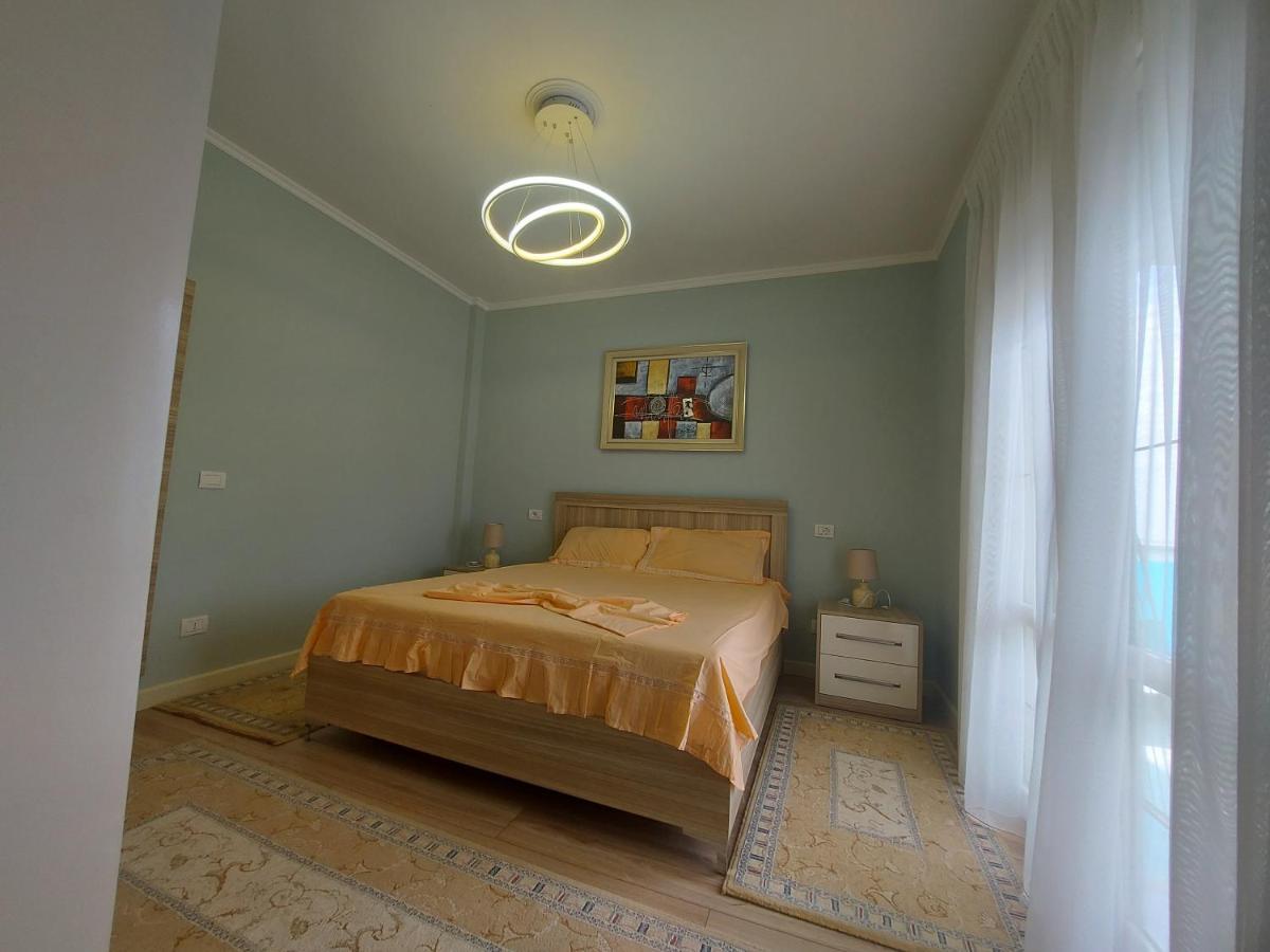 Bral Apartment 6 Durrës Esterno foto