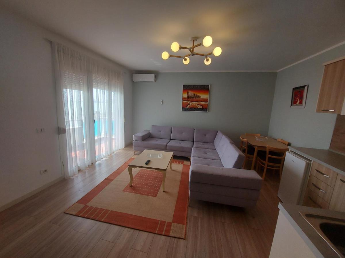 Bral Apartment 6 Durrës Esterno foto